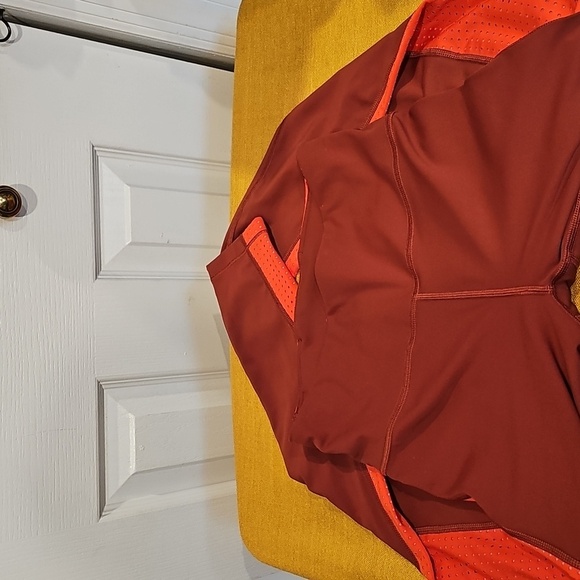 Athleta Ultimate Stash Pocket Colorblock Laser Cut 7/8 Tight Sz XXS EUC - Picture 14 of 15